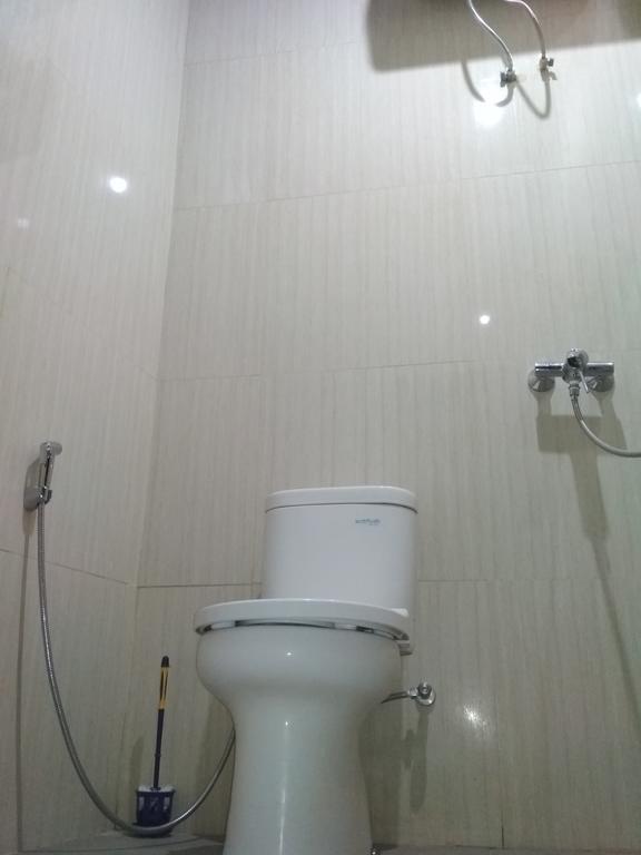 Almira Homestay Jambi Extérieur photo