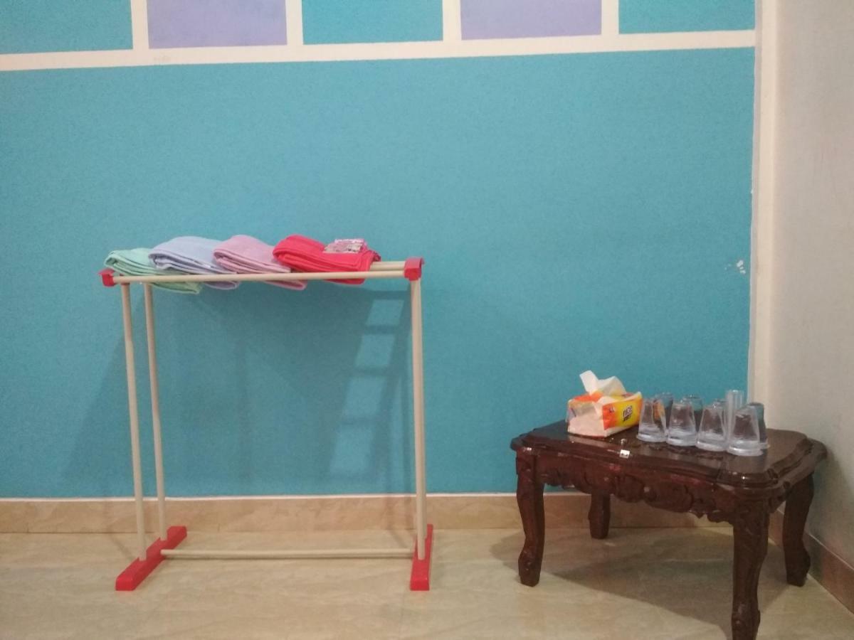 Almira Homestay Jambi Extérieur photo